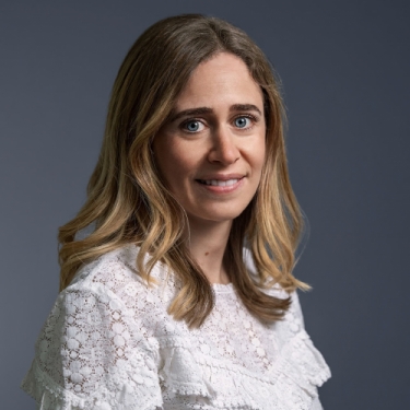 Déborah Gelblat, Mayer Brown