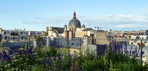 Vue sur Paris depuis la terrasse du 8 Penthièvre. © PCA-Stream