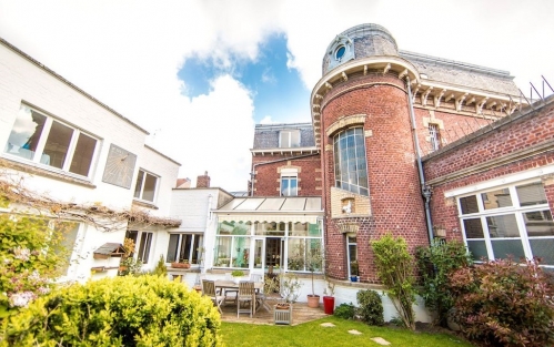 L'une des villas acquises par OFI Pierre et exploitées par CetteFamille. 