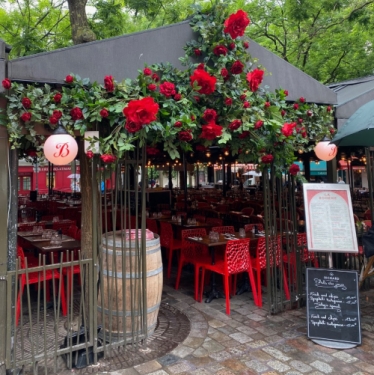 La Bohème du Tertre, à Paris 18. 