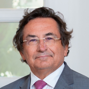 Pierre Popesco, Bryan Cave Leighton Paisner. Pierre Popesco, Bryan Cave Leighton Paisner.