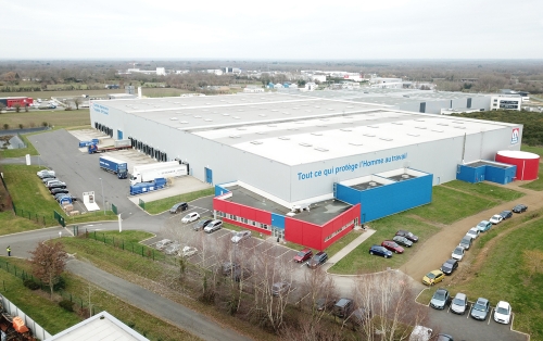 La plateforme logistique acquise pour le groupe Brilhac à Grandchamp-des-Fontaines.
