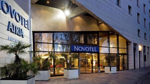 Le Novotel Atria Nîmes Centre. 