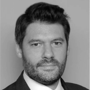 Sébastien Morel, Capelli.