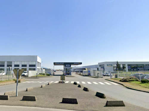 Le fief de STG à Noyal près de Rennes. © Google Maps