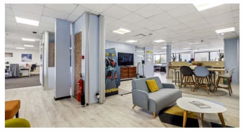 B'CoWorker, marque de coworking du Groupe BMG. 