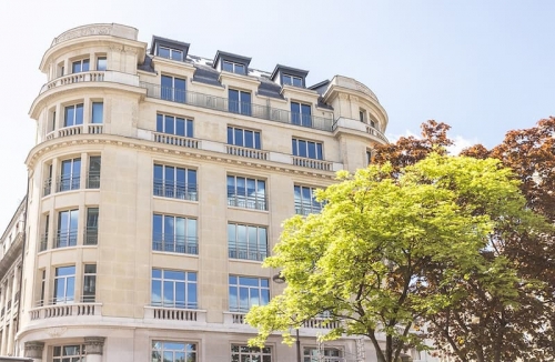 Le 60-62 Louvre dans le 2e arrondissement de Paris.