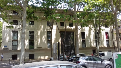 Le Georges V montpelliérain. Le Georges V montpelliérain.