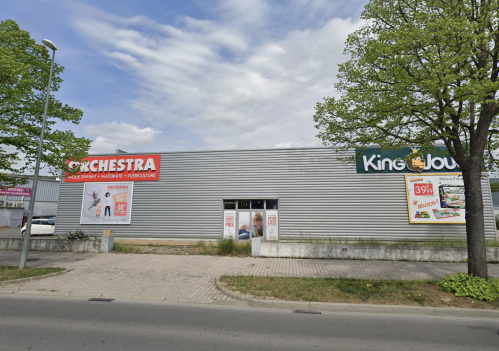 Le portefeuille cédé par Etche se compose notamment d'un ensemble loué à King Jouet & Orchestra à Draguignan. © Google Maps