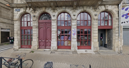 Le 42 quai des Chartrons à Bordeaux. 