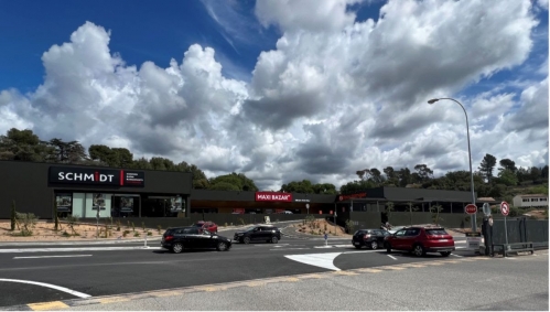 Le retail park Saint-Hermentaire à Draguignan. 