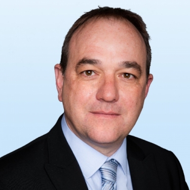 Gérald Hetyei, Savills