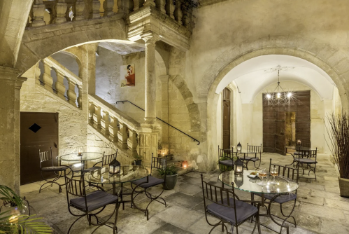 Le Marquis de la Baume à Nîmes. 