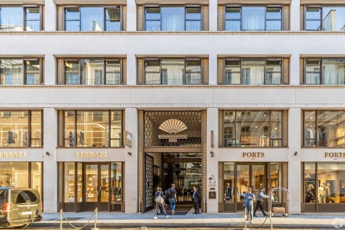 Le 251 rue Saint-Honoré, à Paris 1er. 