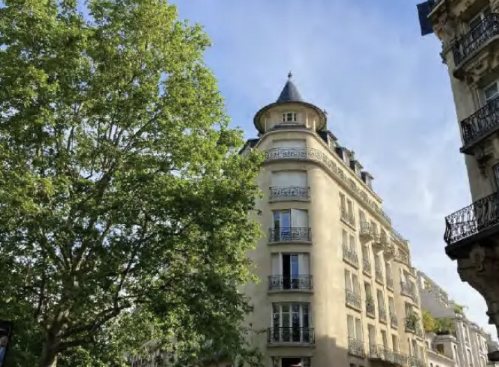 Le 137 Raspail à Paris. 