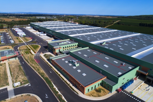 Vue aérienne de la plateforme de Nîmes. 