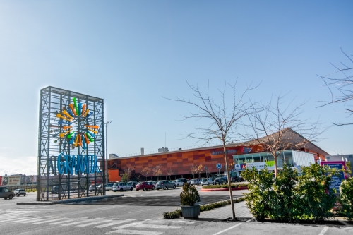 Le retail park Granaita en Espagne.