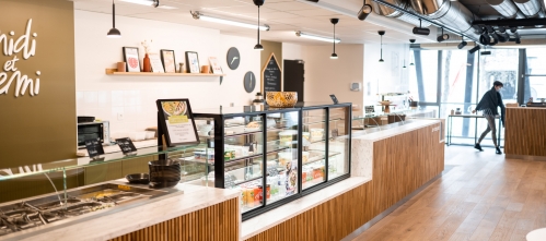 Un espace Midi & Demi, géré par Vindemia.