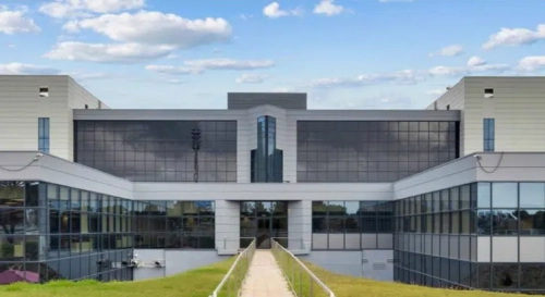 L'immeuble Prima Muntadas, situé dans la zone d’activité El Prat de Llobregat à Barcelone. ©Arkea