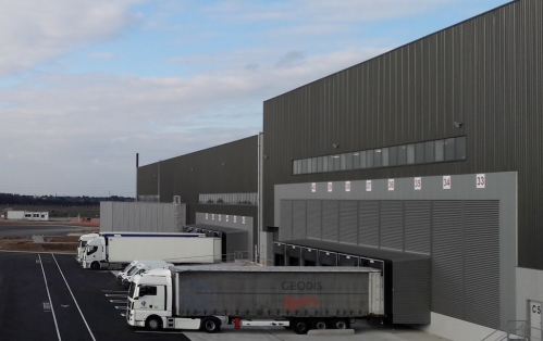 La plateforme d'XPO Logistics, à Fos-sur-Mer à Marseille