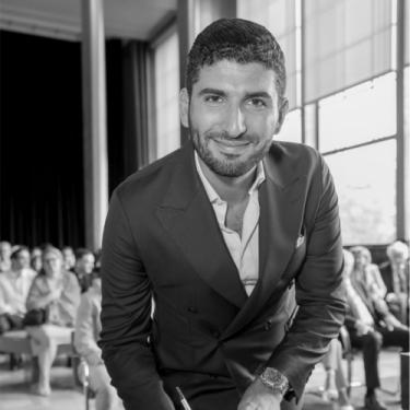 Dan Perez, Capital P. 