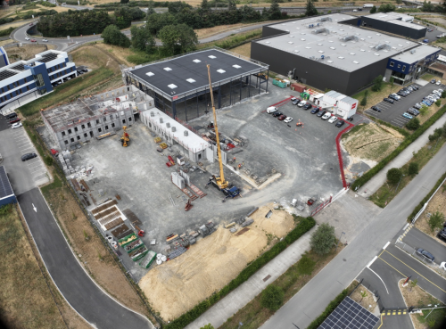 L'actif de plus de 3 000 mètres carrés situé à Bouguenais, dans la métropole nantaise L'actif de plus de 3 000 mètres carrés situé à Bouguenais, dans la métropole nantaise