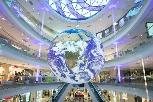 Beaugrenelle, le centre phare d'Apsys. © Apsys / Luke-Jerram Beaugrenelle, le centre phare d'Apsys. © Apsys / Luke-Jerram