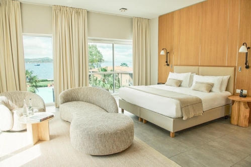 Le Kube Saint-Tropez. 