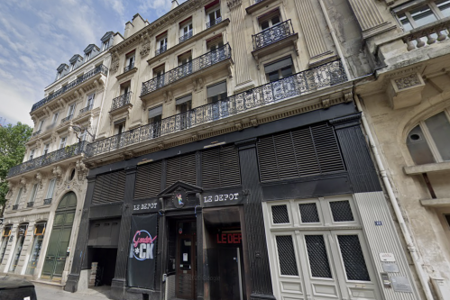 La façade du 10 rue aux Ours à Paris. © Google Street View. 
