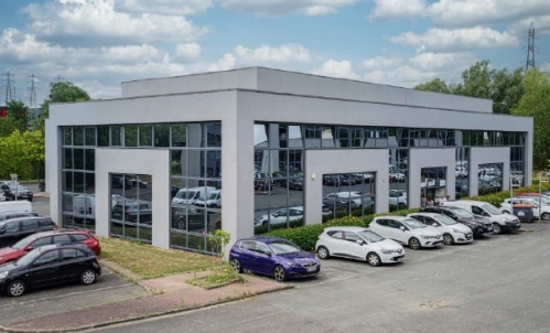 L'entrepôt de Palaiseau. 