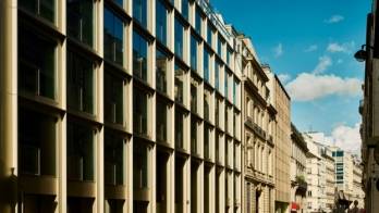 La façade du 8 Penthièvre à Paris. © PCA - Stream