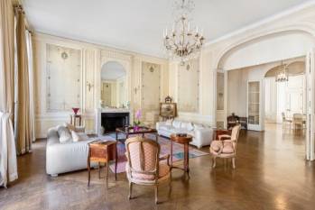 Appartement vendu à un acquéreur étranger au prix de : 8 970 000 €