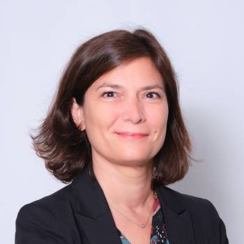 Axelle de Lombares, directrice des ressources humaines france chez BNP Paribas Real Estate