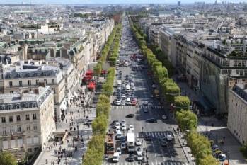 Les Champs-Elysées ont été le théâtre de deux grandes acquisitions en 2018