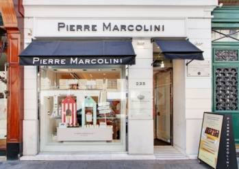 La boutique Pierre Marcolini rue Saint-Honoré. 