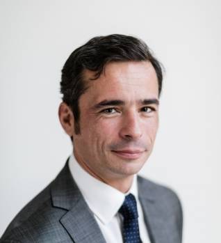 Maxime Simonnet - Dentons 