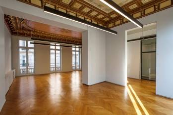 L'intérieur du 3 Lancereaux à Paris 8. © Axe Immobilier