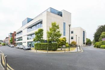 Immobilier DEUX IMMEUBLES DE BUREAUX (BLACKROCK, IRLANDE) vendredi 14 avril 2023