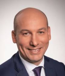 Simon Yvé, Cushman & Wakefield