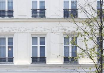 Transaction HÔTEL CÉLESTE (5 RUE LÉCLUSE, 75017 PARIS) jeudi  2 février 2023