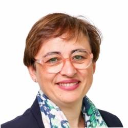 Nathalie Charles