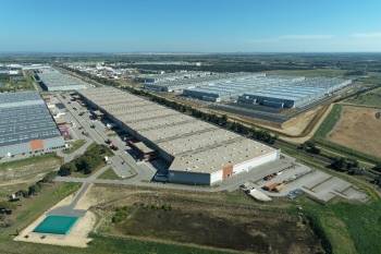 Le Segro Park de Saint-Martin-de-Crau. 