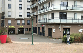 Transaction 3 CELLULES COMMERCIALES AU REZ-DE-CHAUSSÉE D’UN ENSEMBLE IMMOBILIER RÉSIDENTIEL (59290 WASQUEHAL) mercredi 20 décembre 2023