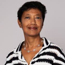 Helga Camalon