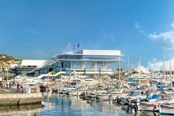 Le Palais des Festivals, à Cannes. © Architecture Studio