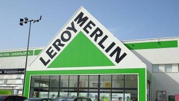 PORTEFEUILLE DE 8 MAGASINS LEROY MERLIN ET BRICOMAN (FRANCE, PORTUGAL, ITALIE)