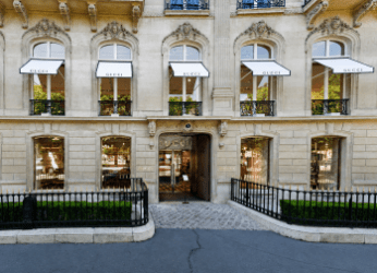 Le 60 Montaigne occupé par Gucci. © Google Street View. 