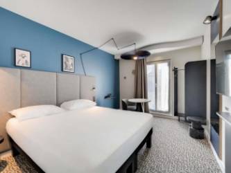 Transaction IBIS PARIS PÈRE-LACHAISE (80 RUE DE LA FOLIE-REGNAULT, 75011 PARIS) mardi  8 septembre 2026