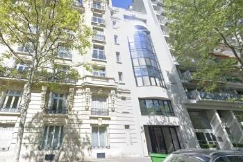 L'immeuble de bureaux situé au 62 Pereire à Paris. ©Google Maps
