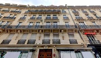 Transaction 35 RUE MARBEUF (PARIS 8ÈME) samedi  1 mai 2021